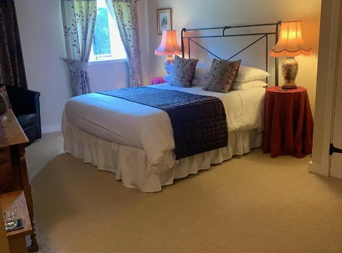 Fiddleback Farm 3* Wigton