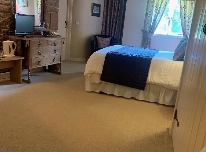 Fiddleback Farm Bed & Breakfast 3*